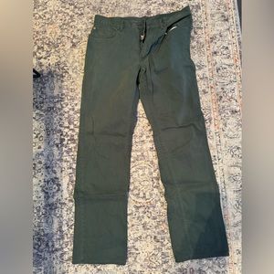 Polo Ralph Lauren. Green straight leg pants.